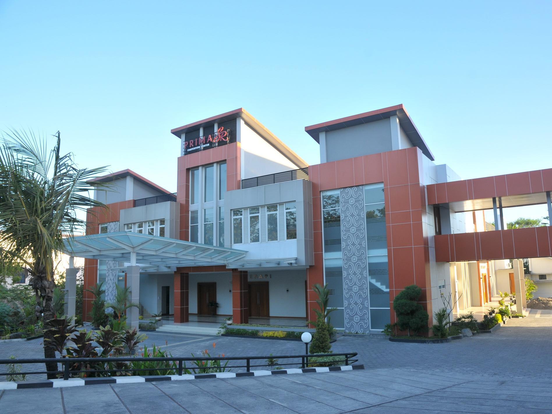 พริมา เอสอาร์ โฮเต็ล แอนด์ คอนเวนชัน Hotel สเลมาน ภายนอก รูปภาพ